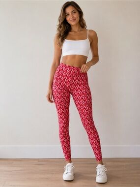 LuLaRoe Red and Pink Geometric Print Leggings